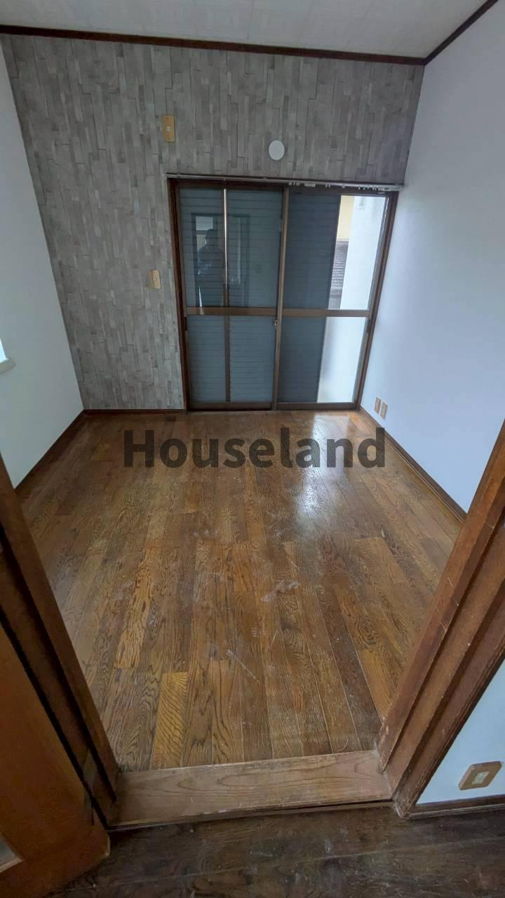 山田戸建の洋室