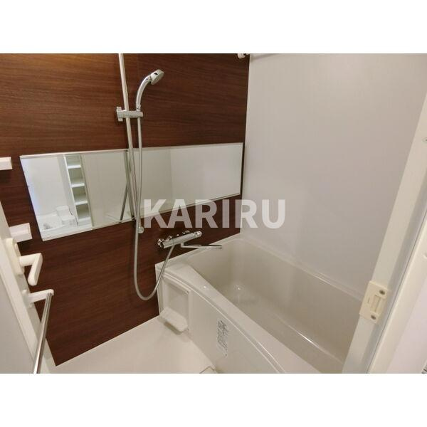 レオンコンフォート都島Ⅱの浴室|同物件別部屋の写真です。