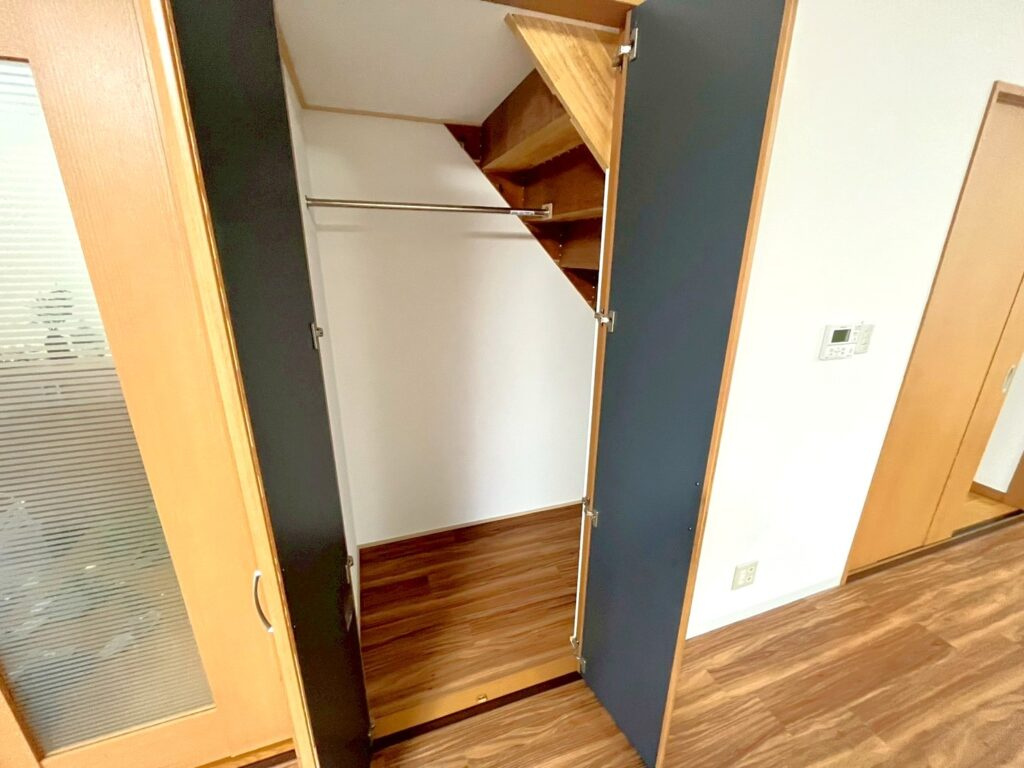 【No.7558】湖山町南1丁目/3LDK/P5台可/リフォーム中の浴室