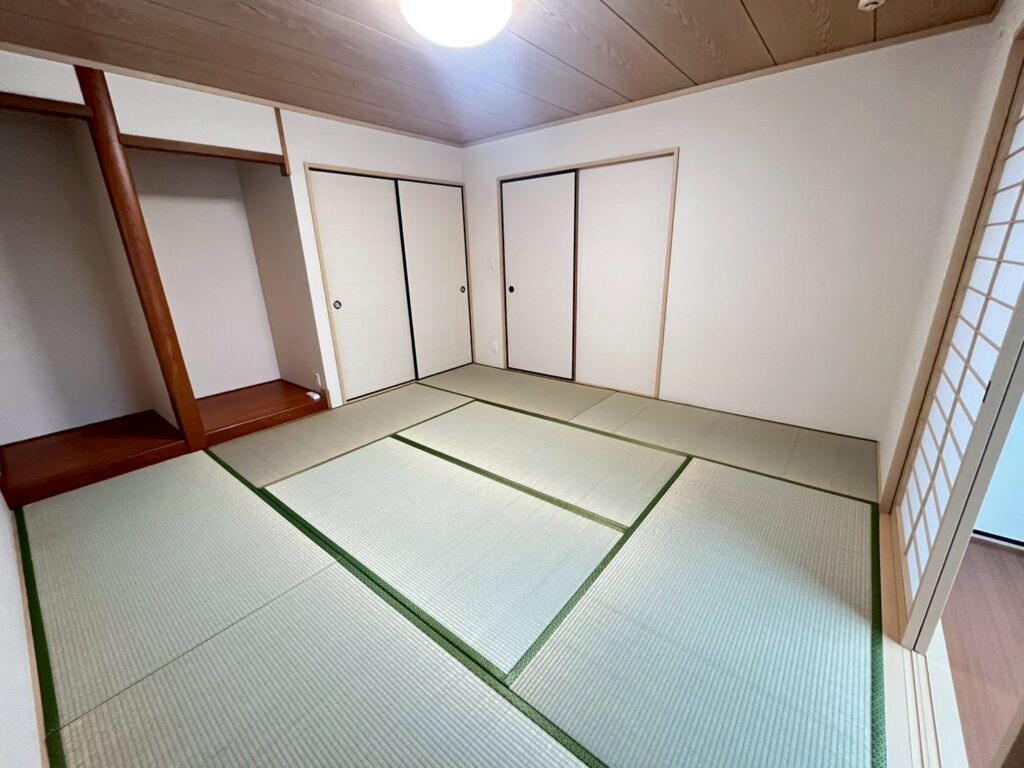 【No.7558】湖山町南1丁目/3LDK/P5台可/リフォーム済の和室|1F和室です