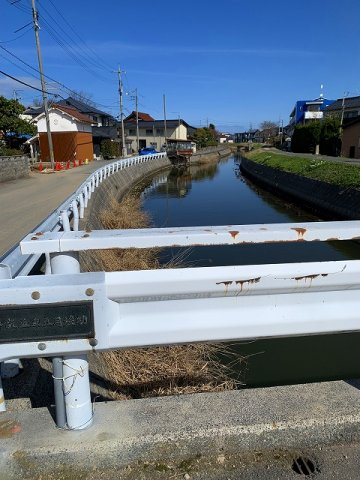 【No.7558】湖山町南1丁目/3LDK/P5台可/リフォーム済の前面道路含む現地写真