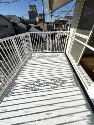 【バルコニー】 | 南町貸戸建て | 南東向き