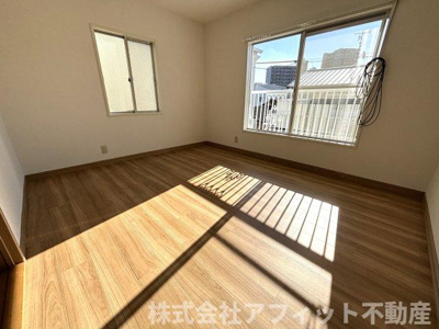 【その他】 | 南町貸戸建て | 洋室6.3帖
