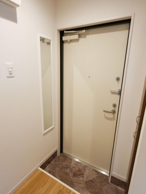 【玄関】 | プラムズ天神