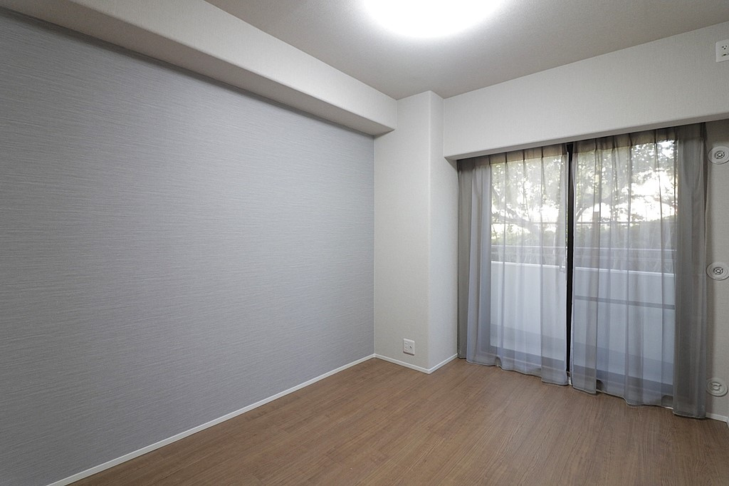 グランフェルティ本山の洋室