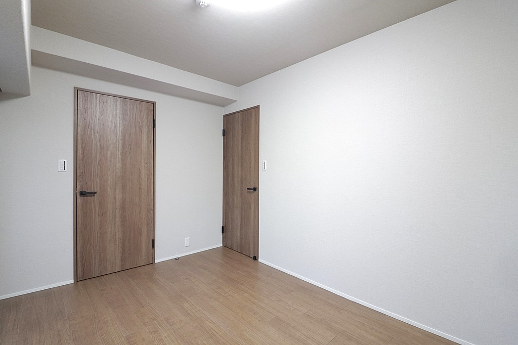 グランフェルティ本山の洋室