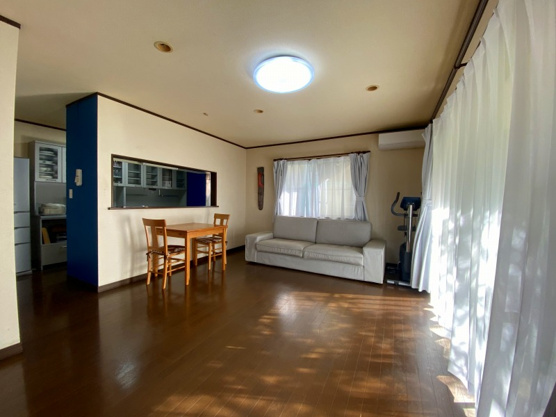 【居間・リビング】 | 玖須美元和田　戸建