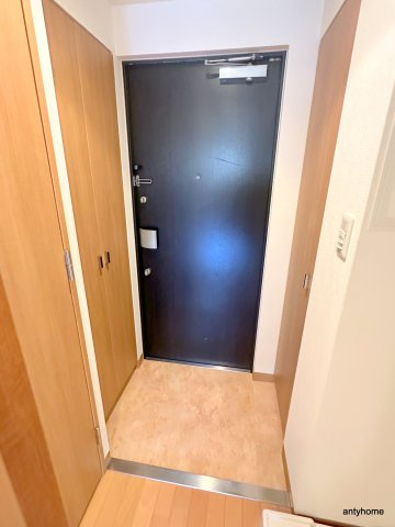 エステムコート難波サウスプレイス２レフィーナ　仲介手数料無料の玄関