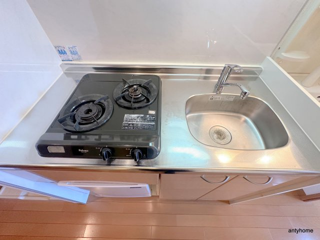 エステムコート難波サウスプレイス２レフィーナ　仲介手数料無料のキッチン