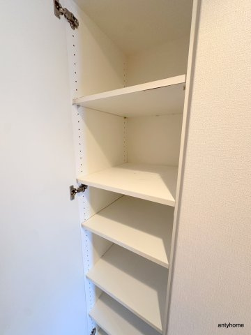 エステムコート難波サウスプレイス２レフィーナ　仲介手数料無料の収納