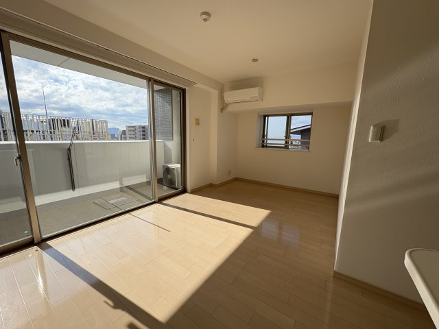 【居間・リビング】の画像