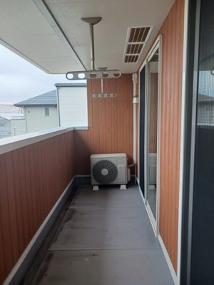 【バルコニー】 | リバー・フォールド