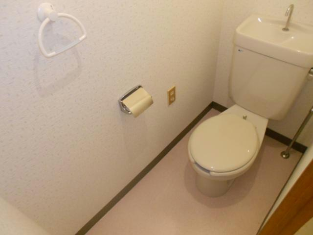 オレンジビルのトイレ