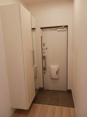 【玄関】 | グランシエラⅠ