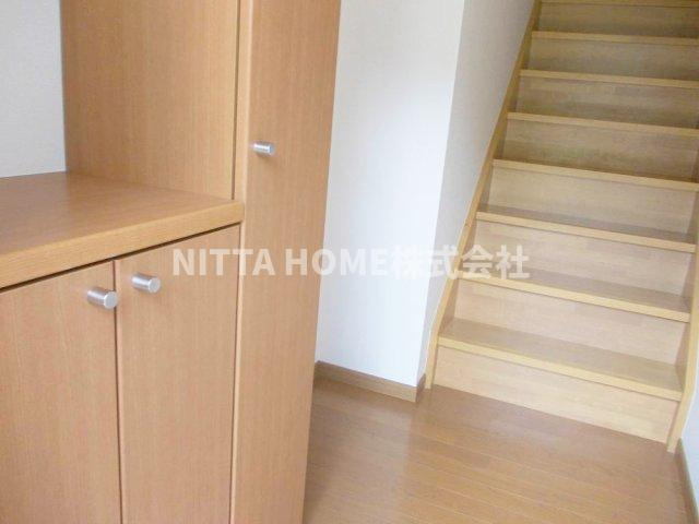 セトルフィールドの収納|シューズボックス付きの玄関です(#^^#)