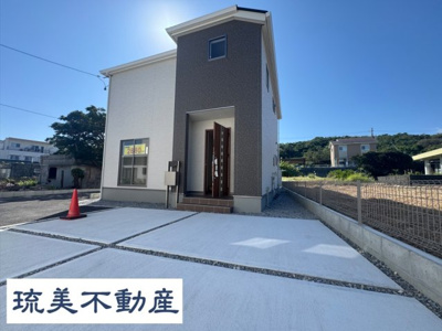 【外観】 | うるま市与那城屋慶名（全3棟）2号棟 | 2号棟　駐車3台可♪