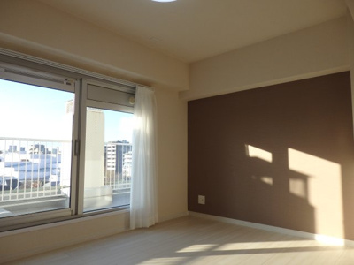 【洋室】 | 日商岩井方南町マンション