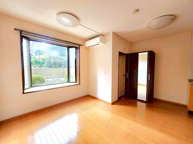 【居間・リビング】