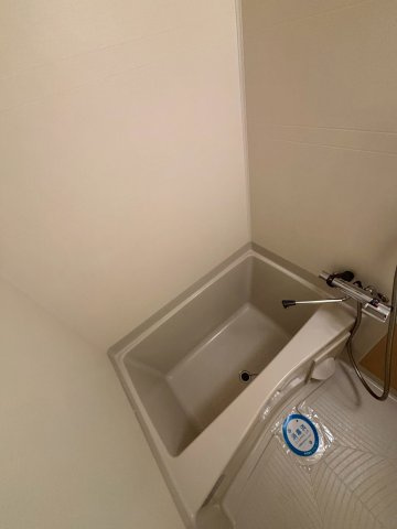 Alivis福島海老江の浴室