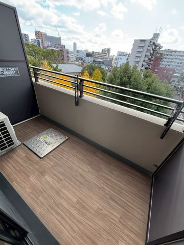 Alivis福島海老江のバルコニー