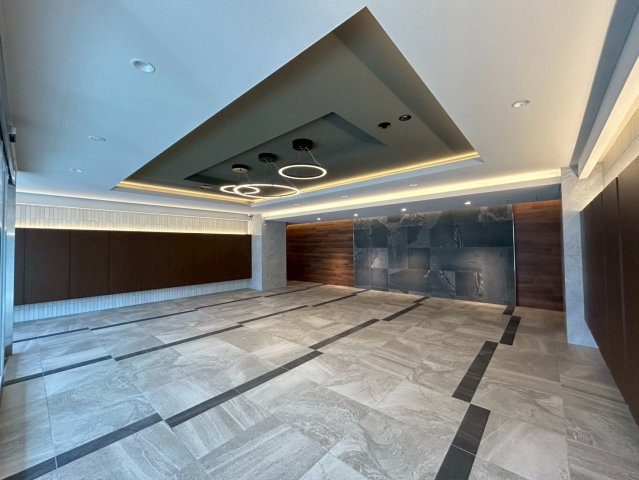 Alivis福島海老江のエントランス