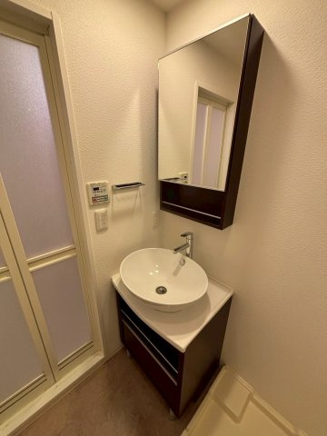 Alivis福島海老江の洗面所