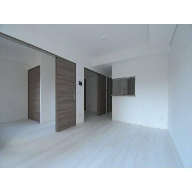 プライムガーデン若木の居間・リビング