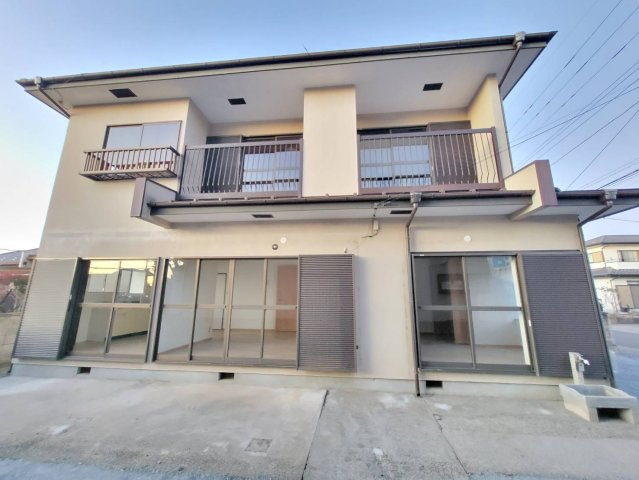 宇都宮市清原台 中古戸建の外観|全室6帖超のゆとりある間取！
フルリフォーム済みですので、すぐにきれいなお家で新生活を始められます☆
※2025年12月撮影