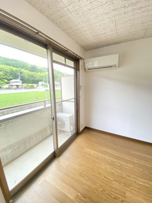 【洋室】 | シャンクレール小桜