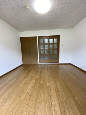 【洋室】 | シャンクレール小桜