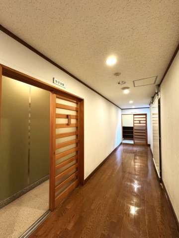 西伯郡伯耆町金屋谷　大山別荘(保養所）の内装