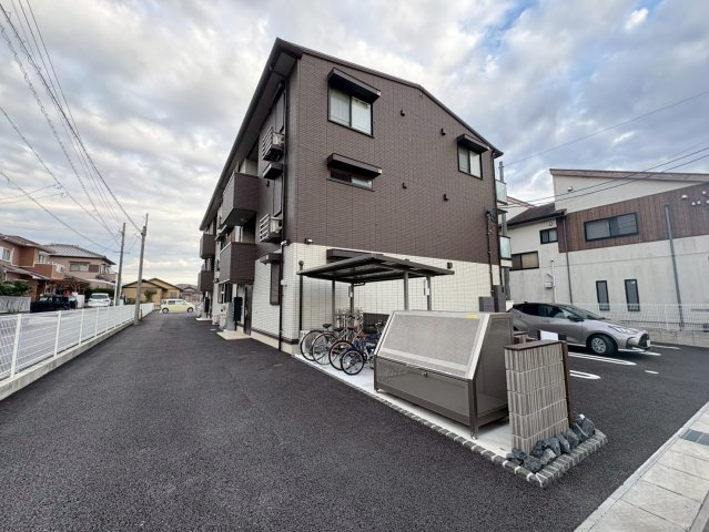 GRAND D-ROOM豊田市平山町の駐車場