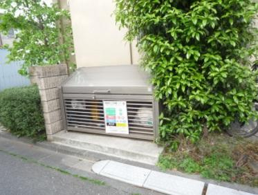 【その他共用部分】 | シェソワ井荻 | 敷地内ごみ置き場。