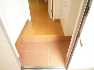 【玄関】 | シェソワ井荻 | シューズボックス完備。