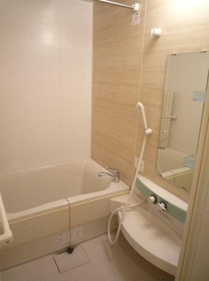 【浴室】 | シェソワ井荻 | 浴室乾燥機付きバス。