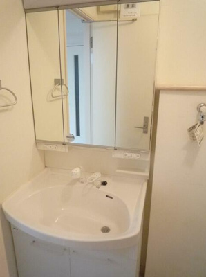 【独立洗面台】 | シェソワ井荻 | 嬉しい独立洗面台付き。