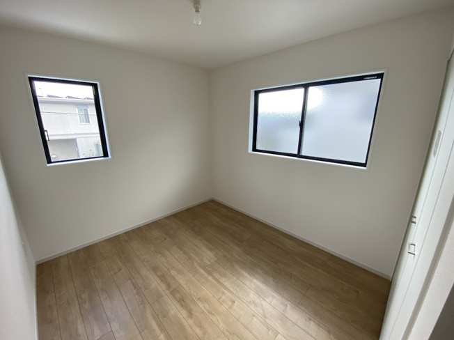 【洋室】 | KEIAI GRACE合志市幾久富1期　1号棟