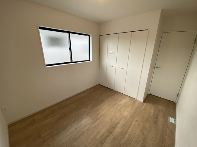 【洋室】 | KEIAI GRACE合志市幾久富1期　1号棟