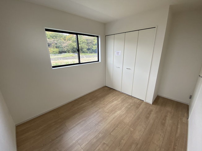 【洋室】 | KEIAI GRACE合志市幾久富1期　1号棟