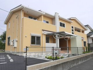 広島市安佐北区可部町大字南原のアパート