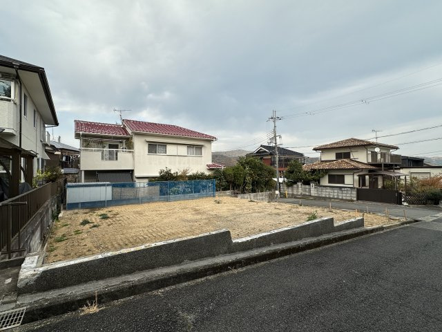 神戸市西区秋葉台3丁目新築戸建の前面道路含む現地写真|‎2025‎年‎11‎月‎24‎日撮影