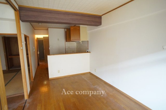 【居間・リビング】の画像