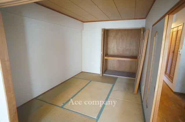 【寝室】の画像