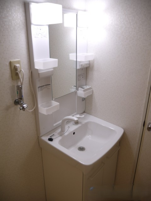 セジュール89【キャッシュバック対象物件】の独立洗面台