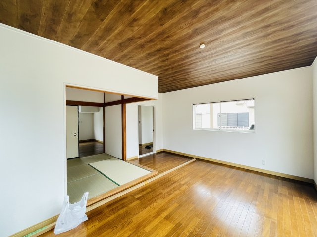 【居間・リビング】 | 大里郡寄居町用土　中古戸建