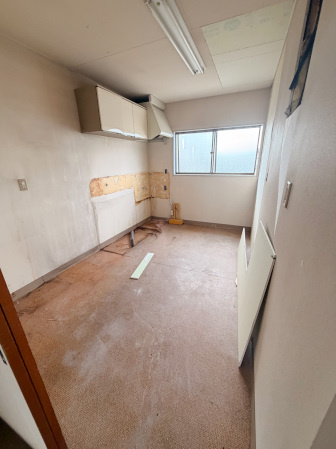 根洗町貸店舗　南棟の内装