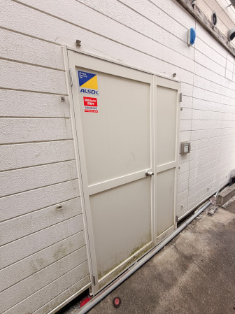 根洗町貸店舗　南棟の内装