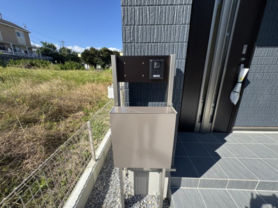 【設備】 | うるま市与那城屋慶名（全3棟）3号棟 | 3号棟　オシャレなポスト♪