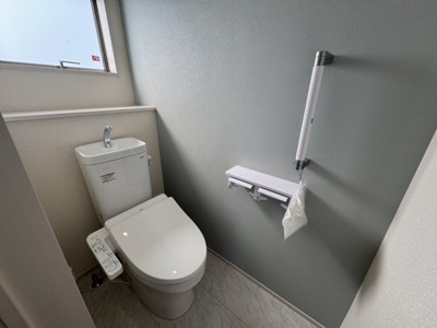 【トイレ】 | うるま市与那城屋慶名（全3棟）3号棟 | 3号棟　温水洗浄便座♪