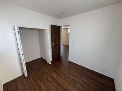 【洋室】 | うるま市与那城屋慶名（全3棟）3号棟 | 3号棟　1階洋室♪